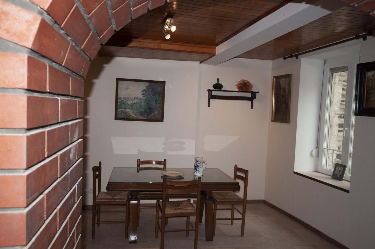 Le Bateau Ivre Villa Fumay ภายนอก รูปภาพ