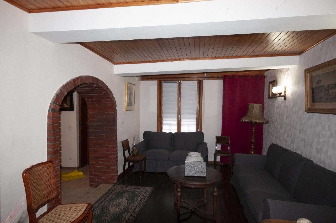 Le Bateau Ivre Villa Fumay ภายนอก รูปภาพ
